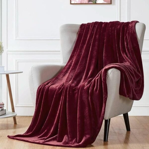 Fleece Plain Double Bed Blanket - Maroon | Trendsto